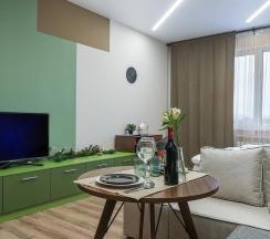 Апартаменты улучшенные с 1 двуспальной кроватью в Sky inn color