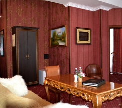 ЛЮКС в Golden Hotel