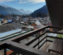 Однокомнатные апартаменты с собственной кухней и балконом в Вилла Лиза