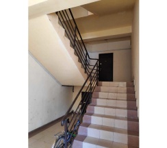 М.Горького 85Б. 2-комн.кв., 7-этаж, 111 в АнтиОтель