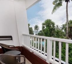 Номер Deluxe Terrace Fun семейный в Thavorn Palm Beach Resort Phuket