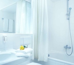 Трёхместный номер Standard в Hotel Domicil Hamburg by Golden Tulip