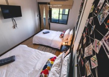 Двухместный номер Standard 2 отдельные кровати в Post Factory Bed & Breakfast Sathorn Hostel - Adults Only