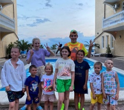 Семейный  с балконом  видом на море и бассейн в Aqualife