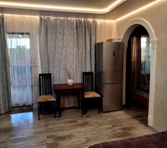 Четырех местный полулюкс в Чайка