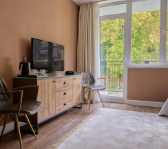 Супериор с балконом и видом на заповедник в Hills Polyana hotel&SPA