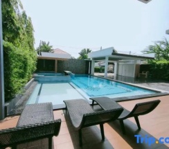 Вилла Luxury с 3 комнатами в Exquisite Pool Villa A