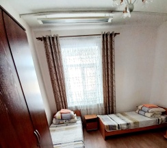 Кровать в 3-местном общем номере в Маргобай