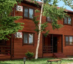 Улучшенный домик на шестерых в блоке В в Алые паруса