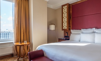Полулюкс в МонАрх Москва Отель 5*