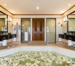 Двухместный люкс Whirlpool c 1 комнатой oceanfront двуспальная кровать в JW Marriott Phuket Resort & Spa