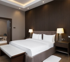 Suite Presidential, с террасой -  с 3 спальнями в Новотель Резорт и спа Красная Поляна