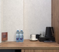 Джуниор в Агат