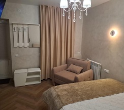 Номер люкс комфорт в Myesto