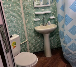 Стандартный четырёхместный номер "Семейный" в Бирюза-Юг