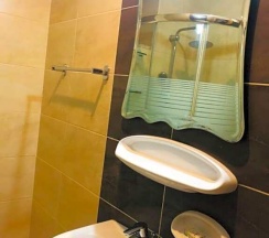 Двухместный номер Deluxe двуспальная кровать в Sufara Hotel Suites