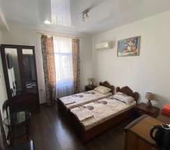 Комната стандарт с 2 односпальными кроватями в Sochi VIP house