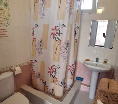 4+ местный Люкс с балконом 3 этаж в Лакшми