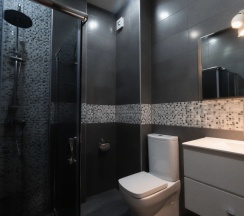 Четырёхместный номер Comfort с балконом и с красивым видом из окна в Отель Graf T.