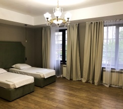 Deluxe room with balcony в Villa lazio