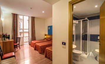 Трёхместный номер Standard в Hotel San Remo
