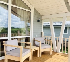 Лодж с одной спальней и террасой в Соты&Варенье