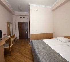 Корпус № 4. Стандарт   с балконом (двуспальная кровать) в Беларусь