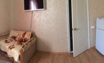 Трехместный номер с видом на горы в Тихий рай
