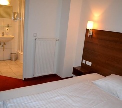 Двухместный номер Business двуспальная кровать в Amedia Express Salzburg