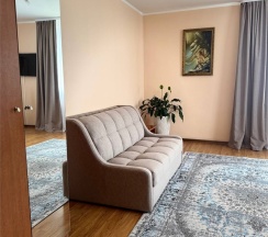 Номер-студио с 1 двуспальн.кроватью и диваном в Бельмонт