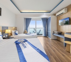 Трёхместный номер Standard с видом на воду в Blue Pearl Hotel
