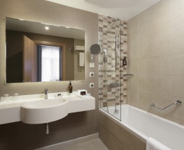 Suite Superior Privilege  с двуспальной кроватью в Панорама by Mercure Красная Поляна