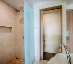 Двухместный номер Deluxe (двуспальная кровать) в The Pago Design Hotel Phuket
