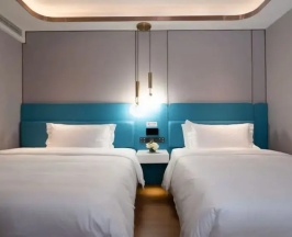 Двухместный номер Superior с видом на город (2 отдельные кровати) в Jinglai Hotel Jing'an District Store