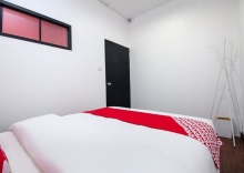 Двухместный номер Standard двуспальная кровать в OYO 994 Kudi Hostel