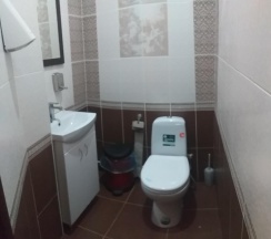 Кровать в 12-местном общем номере в Main room