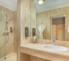 Комфорт на 4 этаже в Пятый угол