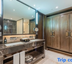 Люкс Business в Rising Hot Spring Resort Kunming
