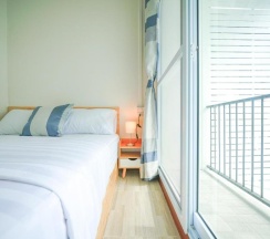 Двухместный номер Deluxe двуспальная кровать в D-hub Hostel