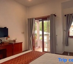 Бунгало Deluxe с балконом в Hong Bin Bungalow Resort