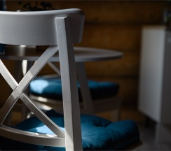 Горница в Остров