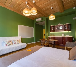 Апартаменты Люкс  с видовым балконом в Moroshka Home