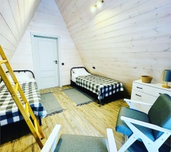 (3А) A-Frame 6х в Черногория на Родниковой