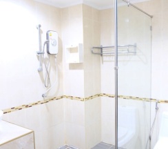 Двухместный номер Standard 2 отдельные кровати в The Beach Front Resort Pattaya  - SHA Plus