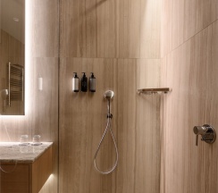 Супериор с видом на внутренний двор в Pinskiy