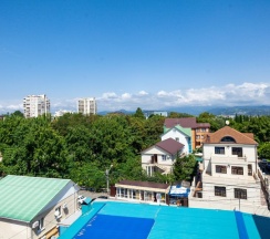 Трёхместный с видом на горы, 6 этаж в Алтай