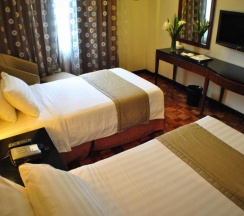 Двухместный номер Deluxe двуспальная кровать в Fersal Hotel Neptune Makati