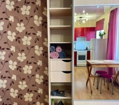 Двухместные апартаменты Standard с балконом (двуспальная кровать) в Квартира на Советской улице 9