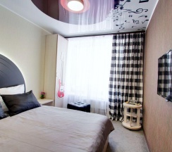 № 4 МЕЛОМАН, № 5 САФАРИ, № 7 РЕЛАКС, №10  КНИГА. Стандартный двухместный номер с двуспальной кроватью в Smile