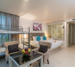 Семейный номер Deluxe в The Briza Beach Resort Khaolak